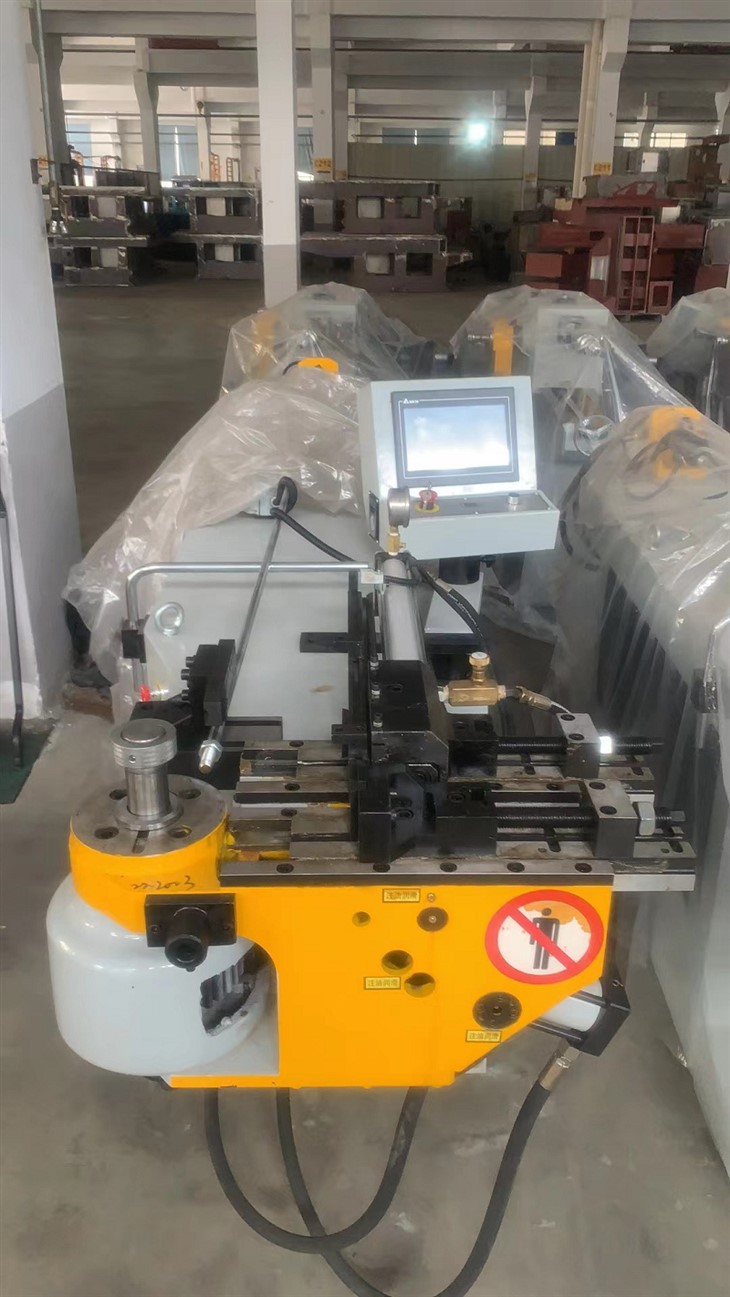 Pipe Bender Machine Pipe Bender Machine